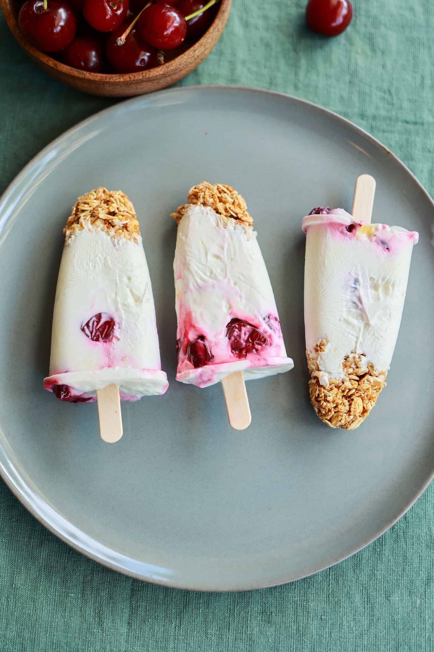 Meggyes-joghurtos jégkrém