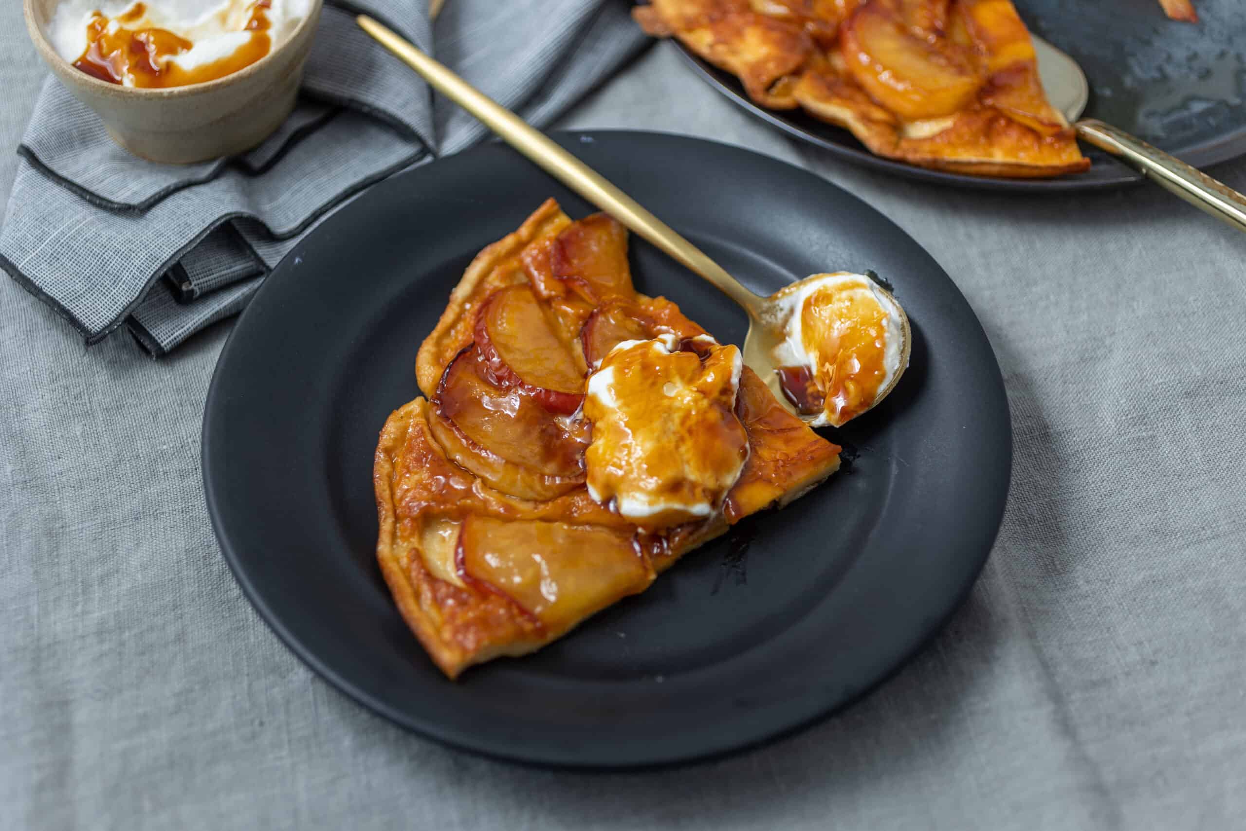 Almás fordított palacsinta