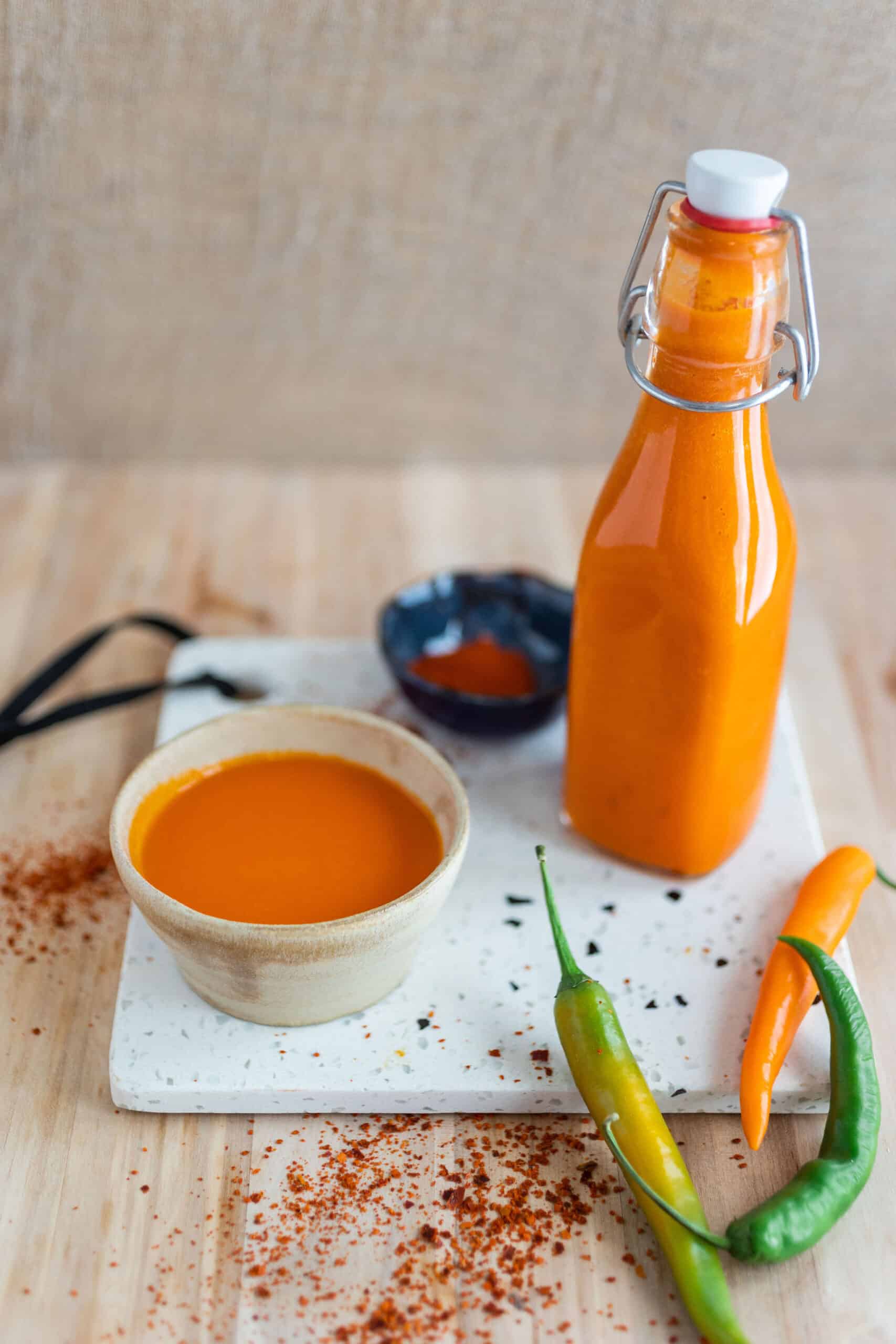 Fűszeres chiliszósz