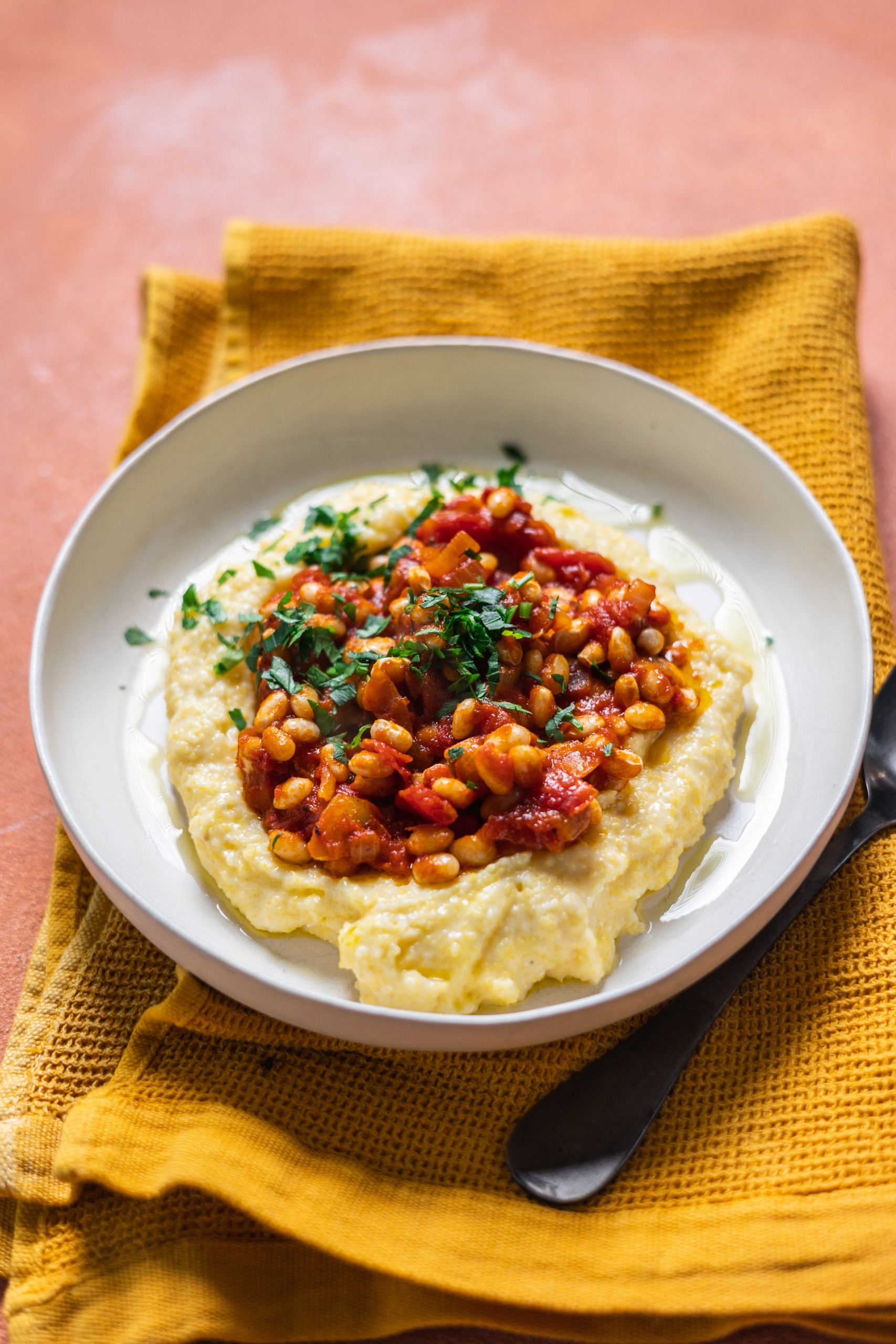 Paradicsomos babeagu polentával