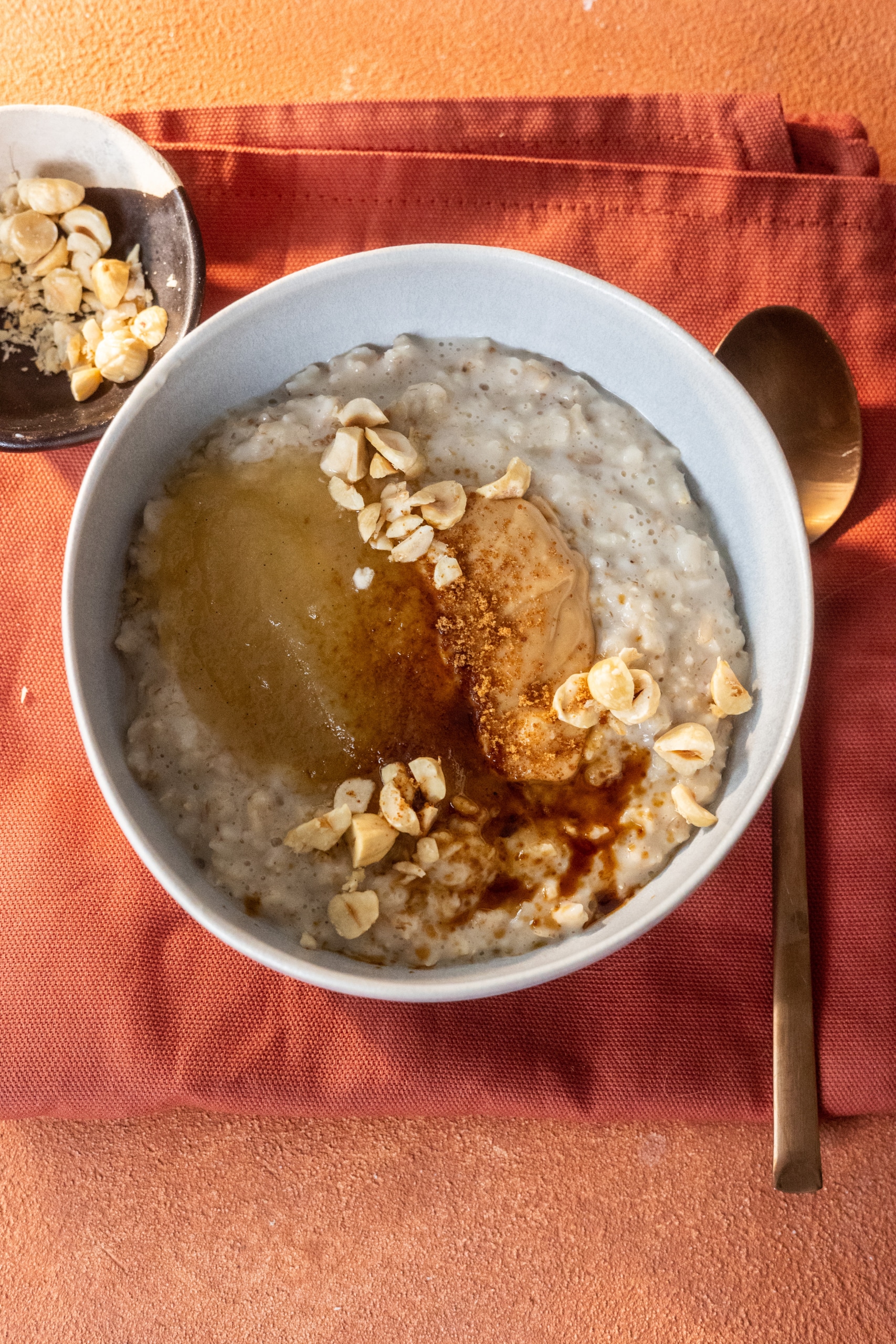 Zabkása fűszeres almaszósszal