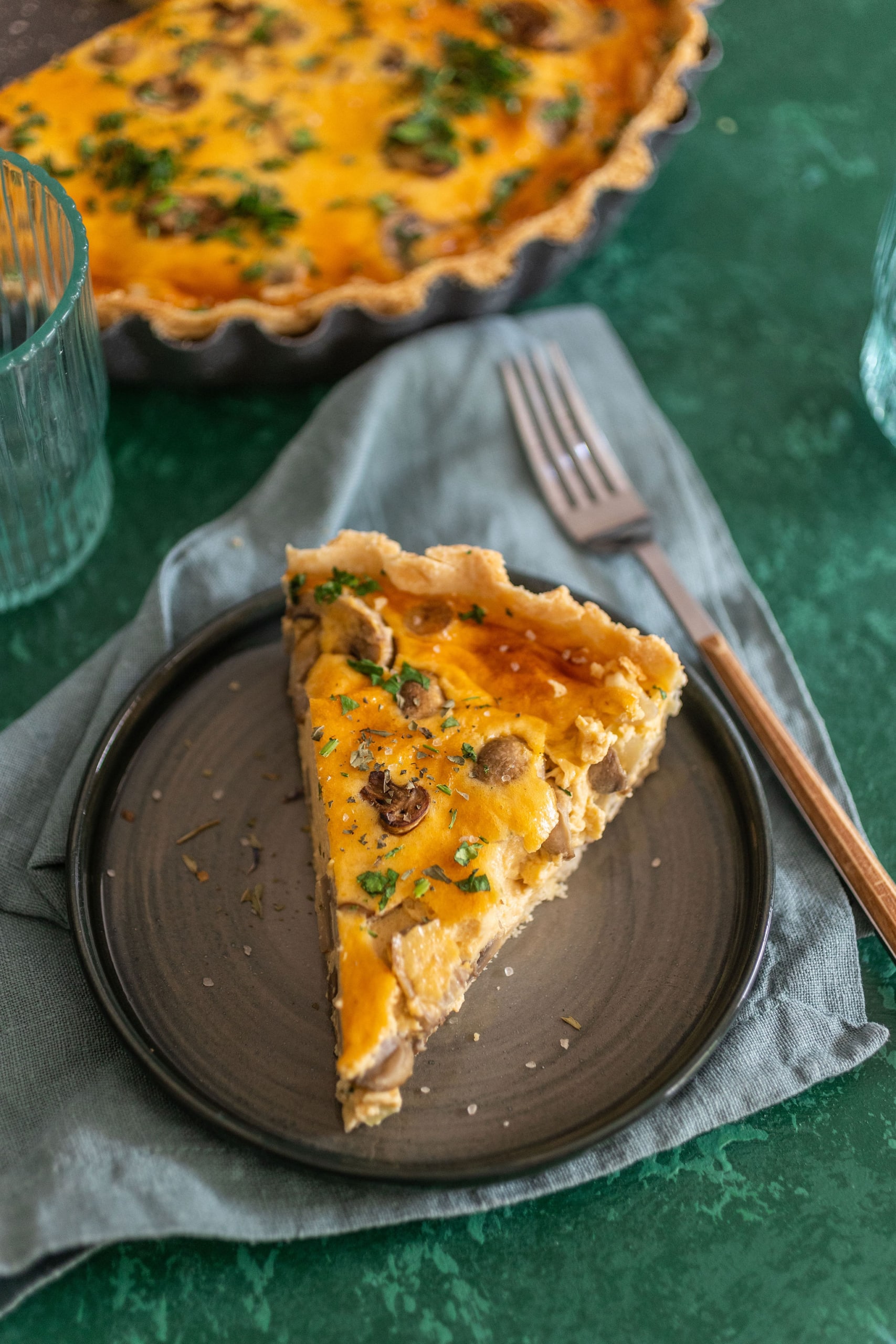 Gombás quiche