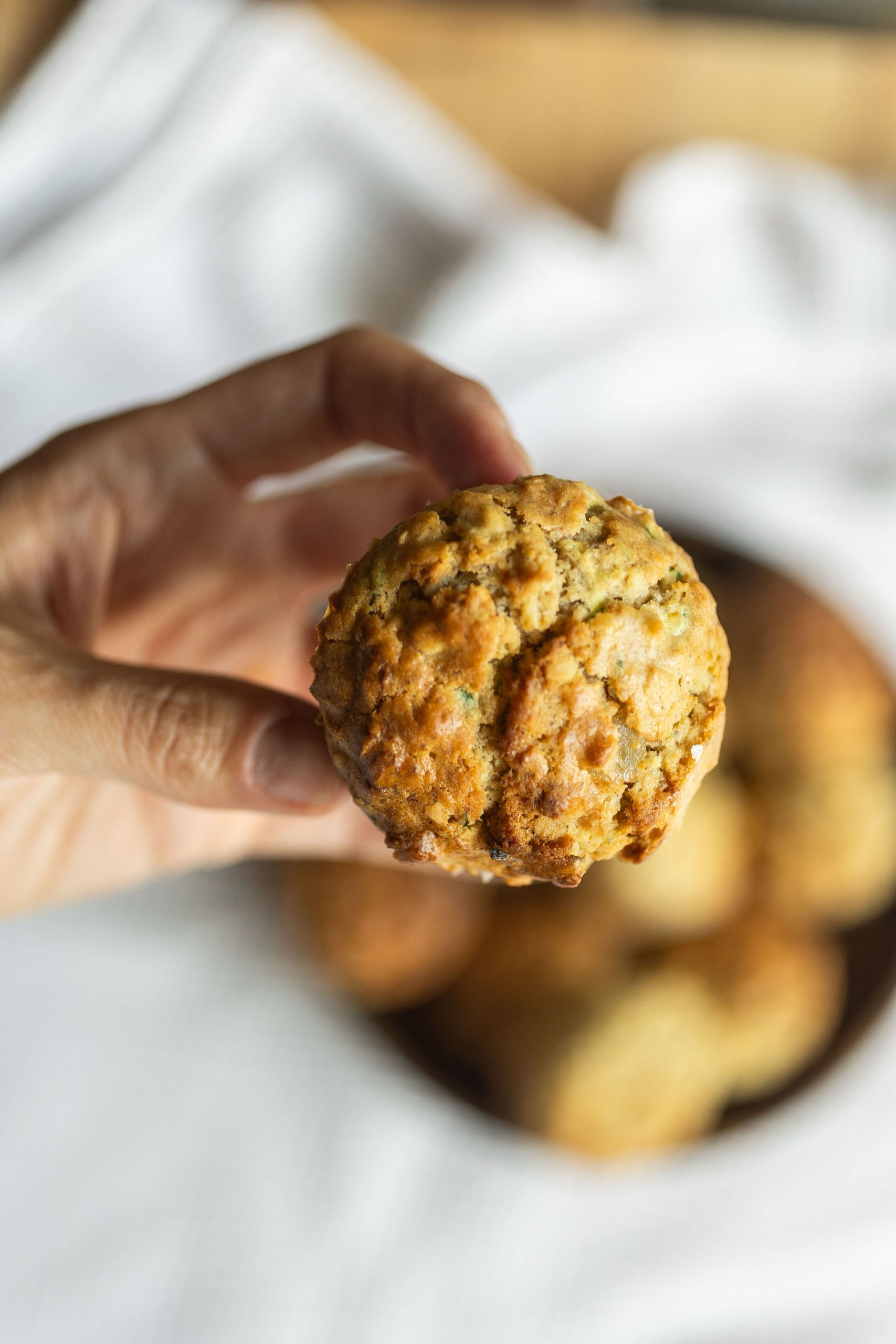 Cukkinis muffin sósan